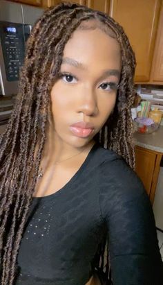 soft locs color 30 black girl hairstyle Soft Locs Color 30, Color 30 Soft Locs, Soft Locs Color, Soft Loca, Brown Soft Locs, Soft Locs With Color, Soft Locks, Locs Color, Colored Hairstyles