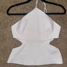 Size: Medium Color: White Nwot Fitted White Cutout Tops, Chic White Cutout Tops, Formal Fitted Halter Neck Blouse, White Sleeveless Blouse For Night Out, Sleeveless White Blouse For Night Out, Elegant Cutout Tops For Night Out, White Sleeveless Top For Date Night, Elegant Summer Tops With Cutout Details, Zara Elegant Halter Neck Top