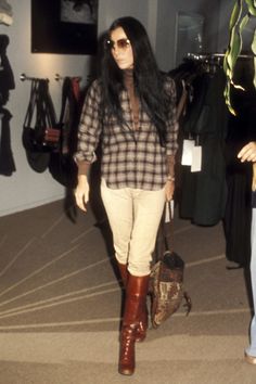 70s Cher, Young Cher, Cher Fashion, Cher Looks, 70s Mode, Cher Outfits, Cher Photos, 70s Inspired Fashion, The Jacksons