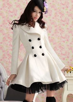 Elegant White Double Breasted Long Coat on Luulla Dress Coat, My Dream Closet, Beauty And Fashion, Look Fashion, Coat Dress, Passion For Fashion, Pretty Outfits, Cute Clothes, Farmer