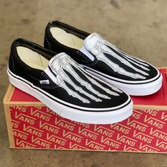 Look through your shoes and see your bones! These Vans Slip Ons have been hand designed and custom printed to look like skeleton bones feet. We source each pair of blank shoes brand new directly from Vans. Each pair is made to order, please make sure you put in the correct shoe size before you check out. The ink is permanent and will never come off. Made in the USA. This price includes everything: shoes and artwork. Made in USA. Sizes listed are in US sizing scale. If you have any issues with yo Skeleton Vans, Vans Slip On Artwork, Vans Lace-up Skate Shoes With Cushioned Footbed, Vans Lace-up Canvas Skateboarding Shoes, Vans Slip On Shoes, Vans Skate Shoes With Cushioned Footbed, Synthetic, Skull Shoes, Red Vans, Skeleton Bones