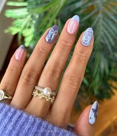 Fun Winter Nails, Blue Heart Nails, Trendy Nails Designs, Winter Nails Blue, Winter Rings, Bridal Manicure, Nailinspo Nailart, Polish Art, Nail Polish Art