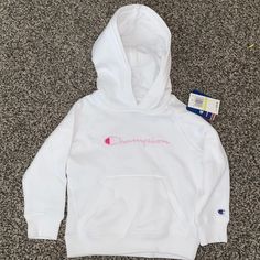 Girls Champion White/Pink Hoodie Sweater. New Never Been Worn, Still Has Tags. White Hoodie Top, Loc Hairstyles, Shein Outfits, Champion Hoodie, Locs Hairstyles, Aaliyah, Pink Hoodie, Hoodie Sweater, Casual Outfit