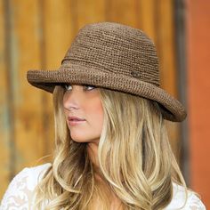 Women's Catalina Sun Hat – Wallaroo Hat Company Hats For Small Heads, Raffia Sun Hat, Knitting Hats, Raffia Hat, Hippie Clothes, Summer Hats For Women, Elegant Hats, Sun Protection Hat, Sun Hats For Women