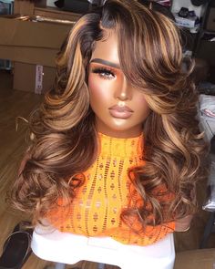 Wig Buy, Pretty Wigs, Hair Fairy, Shaved Side, Bombshell Hair, Hair Pics, Hairstyle Tips, Shaved Side Hairstyles, Beige Hair