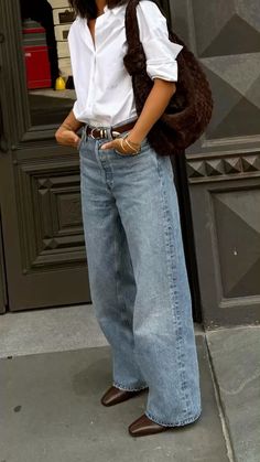 London Clothes, Chic Clothing Style, Belle Silhouette, Effortless Outfit, Jeans Outfit, Closet Fashion, 가을 패션, Outfit Inspo Fall