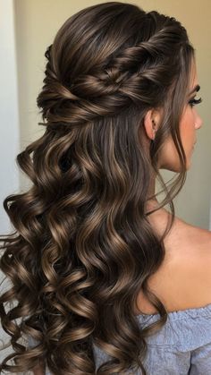 #hairstyle #hair #haircut #haircolor #hairstyles #hairstylist #beauty #fashion #makeup #style #barbershop #barber #hairdresser #balayage #love #barberlife #instahair #hairgoals #longhair #instagood #blondehair #blonde #fade #photography #haircare #barbershopconnect #beautiful #like #hairsalon #hairfashion Half Up Half Down Wedding Hair With Volume, Wedding Hairstyles Long Hair With Veil, Bridal Hair Ideas Long Hairstyles, Straight Hair Looks For Prom, Pretty Hairstyles For Prom, Big Curls Hairstyles, Rambut Brunette, Formal Hairstyles For Long Hair, Long Brunette Hair