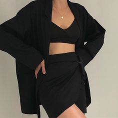 Na Nin mini coin pendant, Charlie blazer and black mini Bobbie wrap skirt ❤️ 25% off site wide ends tomorrow :) All Black Outfit, Mode Inspo, Outfit Goals, Jeans Boyfriend, Coin Pendant, Black Mini, Wrap Skirt, Look Fashion, Minimalist Fashion