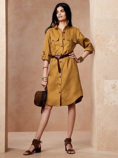 Heritage Linen Dress | Banana Republic Pull Yourself Together, Dresses Business Casual, Wardrobe Challenge, Spring Business Casual, Safari Dress, Scene Outfits, Egypt Travel, Long Midi Dress, Safari Style