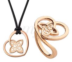 Light Weight Jewelry, Louis Vuitton Jewelry, Diamond Jewelry Necklace, Jewelry Words, Valentines Jewelry, Indian Jewelry, Luxury Jewelry, Diamond Pendant, Washer Necklace