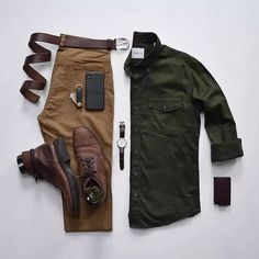 Edc Essentials, Mens Casual Outfits Summer, Mens Fashion Classy, Mens Fashion Casual Outfits, Stylish Mens Outfits