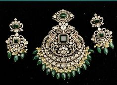 Polki Pendent, Lakshmi Jewellery, Diamond Haram, White Stone Jewelry, Victorian Style Jewelry, Victorian Jewellery, Diamond Jewelry Set, Traditional Indian Jewellery