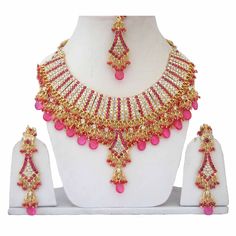 Pink CZ Necklace Jewelry Earrings Maang Tikka Set by finekraft on Etsy Maang Tikka Set, Kundan Jewelry, Wedding Necklaces, Cz Necklace