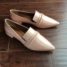 New, Leather, Fits More Like A Size 9. Pink Flats For Office In Spring, Chic Office Flats For Spring, Chic Spring Office Flats, Spring Office Pointed Toe Flats, Spring Office Pink Flats, Pink Pointed Toe Flats For Work, Halston Heritage, Flat Color, Loafer Flats