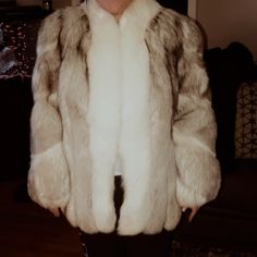 Beautiful Authentic Arctic Fox Coat. Super Soft. Only Worn Once. Excellent Condition. Fox Coat, Arctic Fox, Bomber Jacket, Color White, Fox, Jackets & Coats, Jackets For Women, White, Color