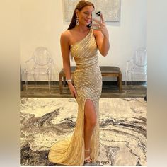 Cutout Prom Dress, Golden Prom Dress, Gold Dresses Long, Prom Gold, Gold Prom Dress, Gold Formal Dress, Gold Prom, One Shoulder Prom Dress, Gold Prom Dresses