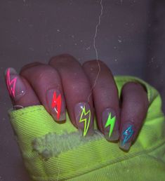 Neon Nail Art, Neon Nail Designs, Diva Nails, Nails Love, Nail Swag, Summer Acrylic Nails, Neon Nails