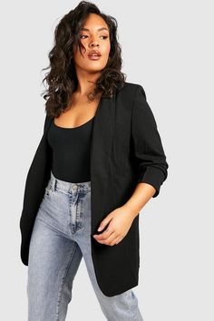 All Black Outfit For Work Curvy, Mid Size Business Outfits, Dress Casual Outfits For Work, Edgy Work Outfits Women, Plus Size Black Outfits, Plus Size Office Wear Business Casual, Branding Shots, Plus Size Business Casual, Blazer Styling