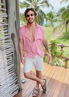 Goa Look Men, Men Vacation Outfits Summer, Goa Outfits For Men, Male Beach Outfit, Mens Beach Style