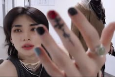 Kpop Nails Ideas, Hyunjin Nails, Hyunjin's Art, Lose My Breath, Rose Nail Art, Pink Nail Designs, Love You Baby