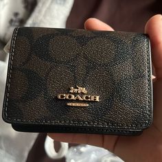 Mini Coach Wallet Crossbody Cute Small Wallets, Coach Mini Wallet, Coach Wallets, Dream Bag, Pinterest Style, Brown Leather Crossbody Bag, Handbag Essentials, Coach Crossbody Purse, Convertible Crossbody Bag