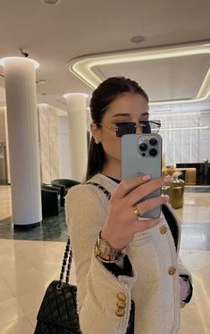 Old Money Outfits, Chique Outfits, Classy Girl, Vogue Beauty, Classy Aesthetic, Future Lifestyle, Rich Girl, Classy Women, Business Casual Outfits