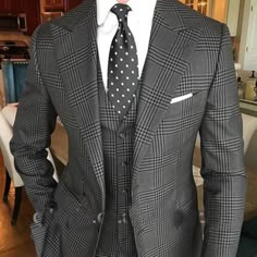 British Check Men's 3 Pieces Suits Peak Lapel Formal Groom Wedding Tuxedos Slim | eBay Italy Outfits Men, Men Suits Blue, Gentleman Mode, Groom Party, Prom Suit, Suits Men, Italy Outfits, Tailor Shop