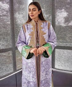 African Kimono, Henna Style, Mode Kimono, Moroccan Kaftan, Afghan Clothes, Tangier