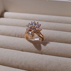 New, Never Used Beautiful Ring ! Good Material Elegant Metal Flower Ring For Weddings, Elegant Wedding Crystal Ring, Anniversary Crystal Metal Ring, Elegant Metal Flower Promise Ring, Silver Gold Ring, Dress Indian, Gold And Silver Rings, 7 Rings, Ring Color