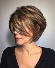 Messy Choppy Bob Low Light Bob Haircut, Grey Fine Hair Over 50, Short Hairstyle Women Summer, Bixby Haircut, Coiffed Hair, Short Summer Haircuts, Celebrity Short Haircuts, Bobbed Hair, Mom Hair