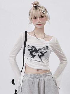 ❤︎Butterfly Y2K short shearling tops❤︎ Shirring Top, Aliyah Core, Butterfly Y2k, Core Outfits, Y2k Shorts, Butterfly Print, Long Sleeve Tshirt, Hello Kitty, Womens Shirts