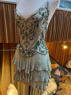 #birthdayparty #birthdaydress #sparkle #dressideas Alice Aesthetic, Cowgirl Wedding, Green Outfits, Prom Inspo, Insta Inspiration, Hoco Dress, Euro Summer, Birthday Dress, Party Outfits