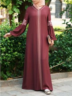 Farisaa Embroidered Abaya Gown Modern Abaya Style, Abaya Designs Dubai, Abaya Gown, Habits Musulmans, Embroidered Abaya, Modern Abaya, Abaya Fashion Dubai, Abaya Design, Moslem Fashion