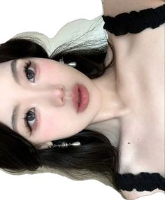 Soft Doll Makeup, Douyin Makeup Without Contact Lens, Doyen Makeup, Douyin Makeup White Person, Flirtatious Cute Makeup, Kpop Makeup Female, Ulzangg Makeup, Simple Douyin Makeup, Bottom Lashes Makeup