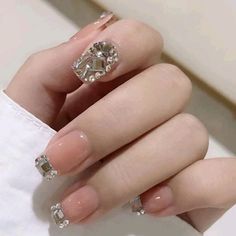 Coffin Rhinestone Nails, Rhinestone Nails Designs Bling, Simple Rhinestone Nails Designs, Nails For Winter Simple, Initial Nails Acrylic, Short Rhinestone Nails, Winter Simple Nails, Acrylic Nails For Winter, Black Nails Acrylic Short