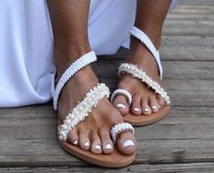 68+ Super Ideas Wedding Shoes Ivory Sandals Flip Flops #wedding Wedding Shoes Ivory, Bride Sandals, Ivory Sandals, Casual Summer Sandals, Pearl Shoes, Pearl Sandals, Ivory Wedding Shoes, Toe Ring Sandals