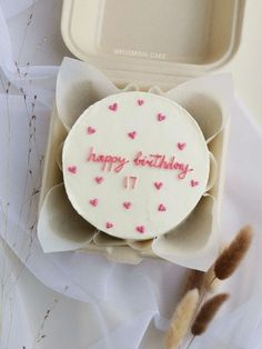 20+ Korean Minimalist Lunchbox Birthday Cakes Ideas + RECIPE, lunchbox cake recipe, korean lunchbox cakes recipe , lunchbox cake recipe 17 Doğum Günü, 17. Geburtstag, 14th Birthday Cakes, 17 Birthday Cake, 17th Birthday Ideas, 16 Birthday Cake, Pink Birthday Cakes