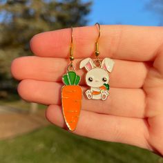 Pair of mismatched Bunny and Carrot Dangle Earrings *Lightweight *Hypoallergenic and nickel free *Super cute and trendy Easter Jewelry Gift For Pierced Ears, Easter Gift Jewelry For Pierced Ears, Novelty Earrings, Easter Earrings, Animal Earrings, Earrings Unique, Pretty Earrings, Fun Earrings, Unique Earrings