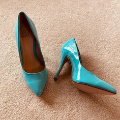 Brad New Out Of The Box! Never Worn! :) Feel Free To Make An Offer! Size: 5.5 Chic Turquoise Pointed Toe Heels, Turquoise Pointed Toe Heels For Spring, Spring Turquoise Pointed Toe Heels, Patent Heels, Tiffany Blue, The Box, Shoes Women Heels, Shoes Heels, Color Blue