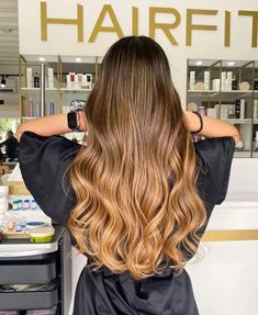 Gold Caramel Hair, Honey Gold Blonde Hair, Balayage Color Miel, Balliage Hair, Golden Highlights Brown Hair, Gold Blonde Hair, Honey Balayage