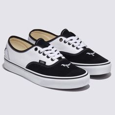 HIGH QUALITY Lorem ipsum dolor sit amet consectetur. FAST SHIPPING Lorem ipsum dolor sit amet consectetur. LOW PRICES Lorem ipsum dolor sit amet consectetur.   VANS Mens BIRDS AUTHENTIC VN0009PVBPB BLACK / WHITE US M 4-10 Item Specifics Closure: Lace Up Occasion: Casual, Activewear Vintage: No Department: Unisex Adults Style: Sneaker Outsole Material: Rubber Features: Comfort Season: Fall, Spring, Summer, Winter Shoe Shaft Style: Low Top Pattern: Solid Style Code: VN0009PVBPB Signed: Yes ShippingReturnsTax & Customs · All orders will be shipped to world wide using expedited shipping courier such as FedEx. · We ship your orders almost within 2-5 business days after the payment. · Please confirm your address is correct.  · Due to eBay's policy, it's hard to change the address after the purch Groomsman Vans, Casual Activewear, Vans Black, M 4, Mens Vans, Summer Winter, It's Hard, Winter Shoes, Shoes For Men