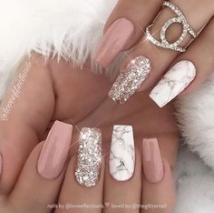 Pink Nail Art Designs, Mode Rose, Winter Manicure, Pink Glitter Nails, Pink Nail Art, Styles Ideas, Dermal Piercing, White Nail Designs, Pearl Nails