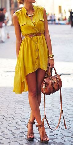 Mustard high low summer dress | More outfits like this on the Stylekick app! Download at http://app.stylekick.com Shirt Dress Street Style, Weekend Mode, Mode Tips, Trendy Street Style, Summer Fashion Dresses, Looks Street Style, Fashion Diy, Street Style Chic, Embellished Dress