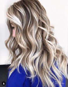 blonde-balayage Hair Color Ideas For Skin Tone, Blonde Bayalage, Blonde Hair For Brunettes, Dimensional Balayage, Bayalage Blonde, Blonde Highlights On Dark Hair, Gorgeous Hair Color, Dark Hair With Highlights, Brown Hair With Blonde Highlights