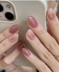 Clean Nail Art Classy, Blush Dip Nails, Pink Asian Nails, Simple Builder Gel Nails, Chinese Almond Nails, Korean Nail Art Aesthetic 2024, Winter Short Almond Nails, Nail Art Timbul, Gliter Nailart Simple