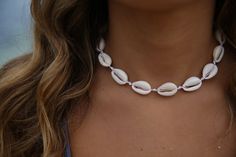 Cowrie Shell Choker – indigojade Diy Collier, Shell Choker, Floating Necklace, Puka Shell, Triangle Necklace, Cowrie Shell, Shell Jewelry, Shell Necklaces, Summer Jewelry