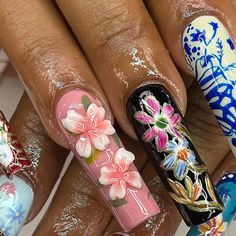 Sassy Nails, Porcelain Vintage, Edgy Nails, Human Skeleton, Pretty Nail Designs, Classy Acrylic Nails, Painted Nail Art, Exotic Nails