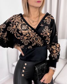 Size: S,M,L,XL;Style:ChicType:BlousesMaterial:PolyesterNeckline:V-NeckSleeve Style:Long SleeveLength:RegularPattern Type:BaroqueFit Type:RegularOccasion:DailyPackage Include:1* Blouse Blouse Size Chart, Baroque Print, Blouse Style, Chic Type, Blouse Material, Elegant Shirt, Womens Clothing Stores, Style Chic, Blouse Styles