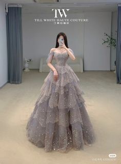 Prom Dresses With Back Covered, Asian Prom Dress Short, Douyin Prom Dress, Korean Gown Prom, Korean Gowns Dresses, Korean Ball Gown, Korean Prom Dresses, Korean Prom, Korean Gown