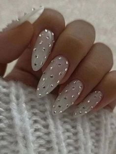 Silver Nail, Her Nails, Bride Nails, Gem Nails, Pretty Acrylic Nails, Dope Nails, Nail Arts, Best Acrylic Nails